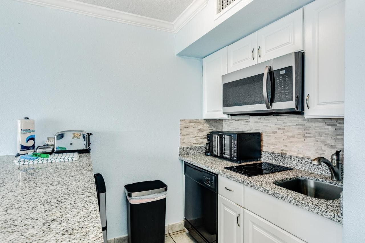 Victorian Condo Relax Refresh And Renew Galveston Exterior photo