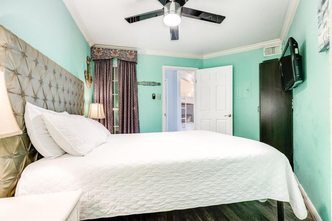 Victorian Condo Relax Refresh And Renew Galveston Exterior photo