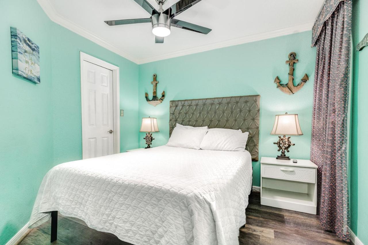 Victorian Condo Relax Refresh And Renew Galveston Exterior photo